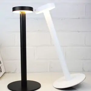 lampe de table rechargeable restaurant
